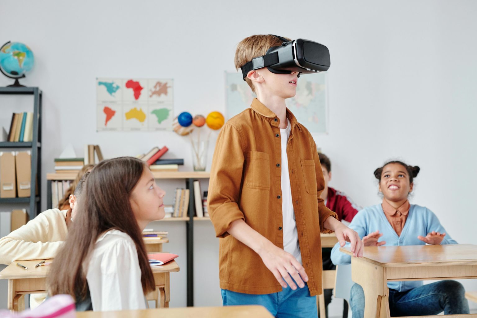 VR in Education - Learning Beyond Reality - Avatar Academy